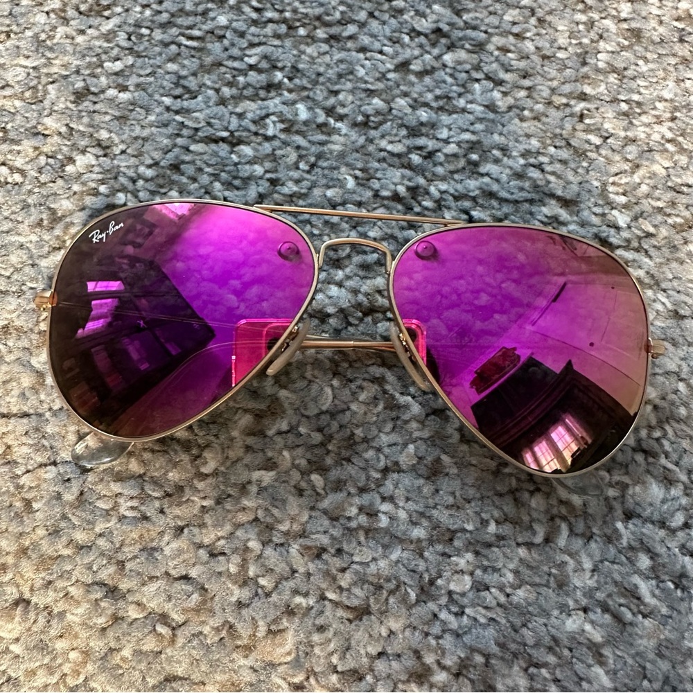 Ray-Ban Gold Frame Sunglasses with Purple/Pink Lenses